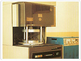 ���z����׃�x