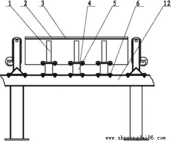 皮帶輸送機(jī)緩沖槽縱向視圖